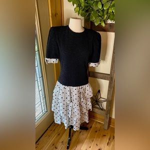 💥David Warren Drop Waist Ruffle Dress - VINTAGE💥